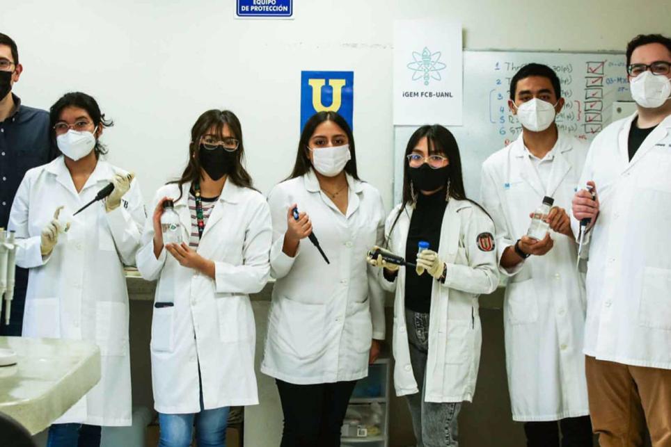 Students from Mexico’s National Autonomous University of Nuevo León (UANL) responsible for an award-winning project on synthetic firefighting foams