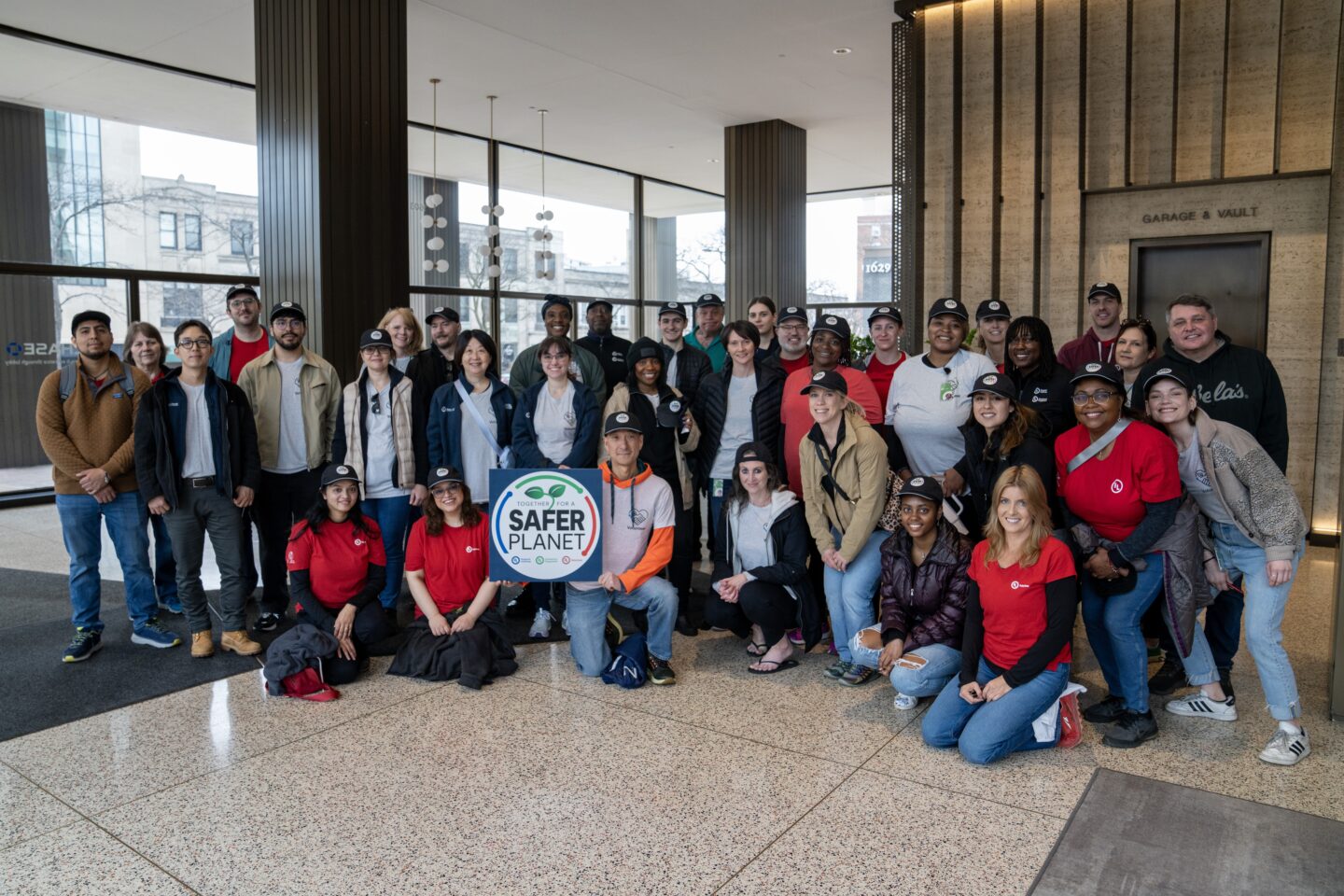 Evanston Beach Cleanup 4.22 pic 02