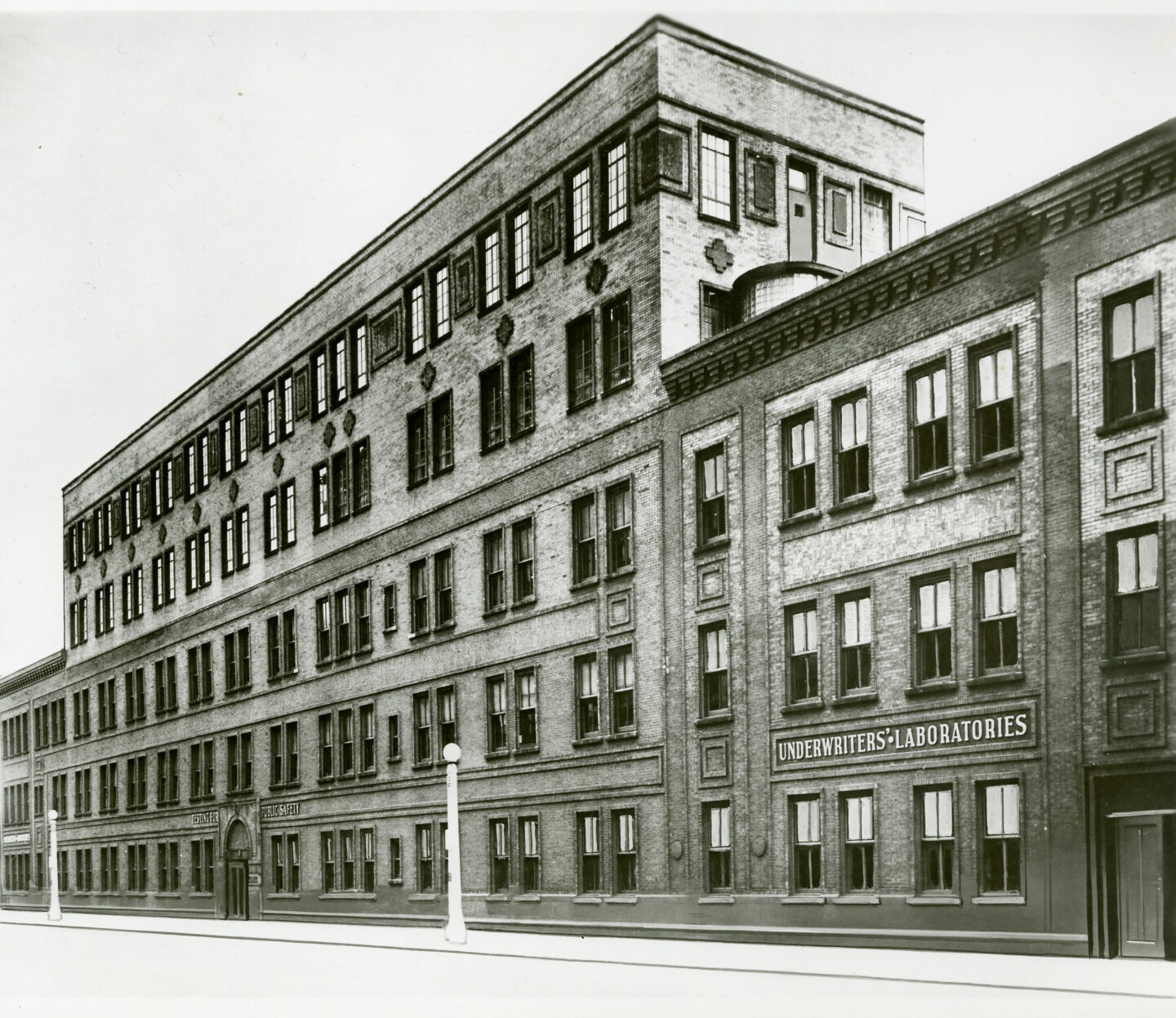 East Ohio Street Building 001 - UL Research Institutes